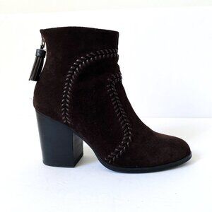 Lola Cruz Brown Suede Boots
